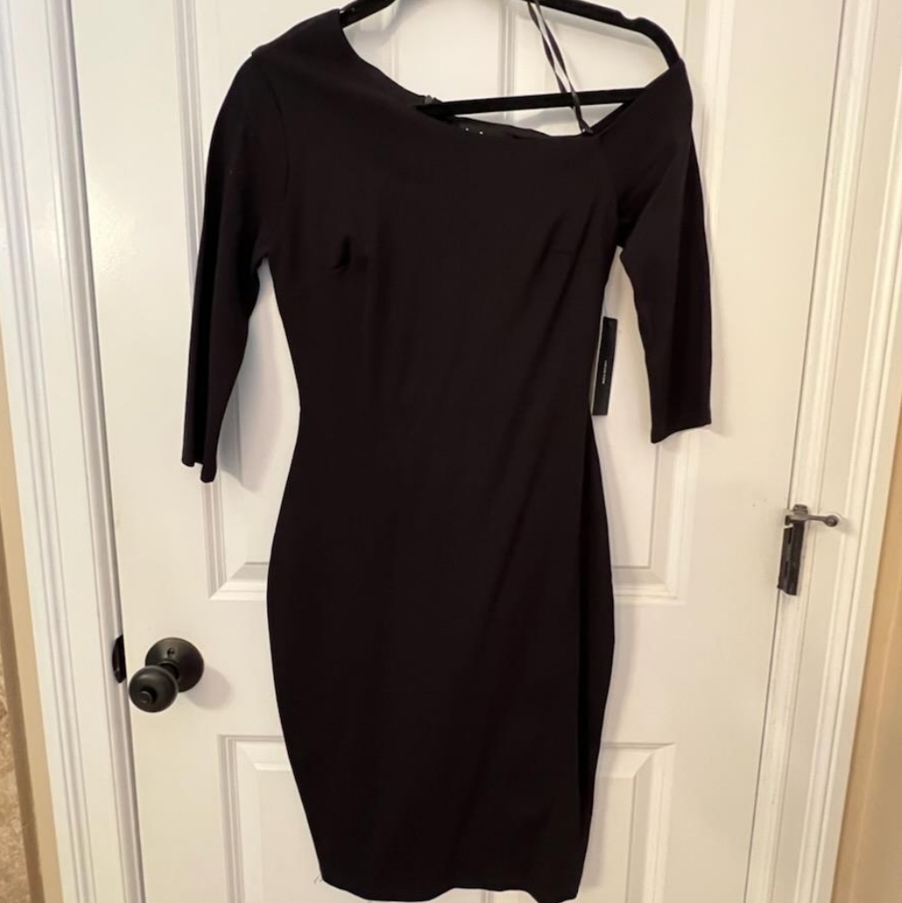 HP ❤️🎉NWT!! Lulu's bodycon Medium- Weight Stretch Knit Dress